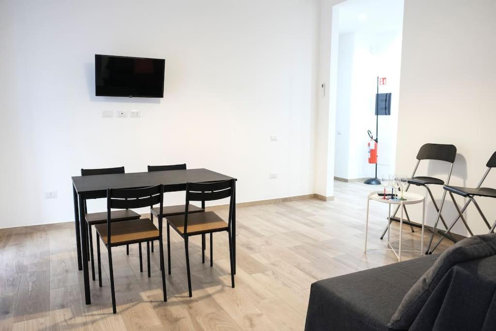 סלרנו Nizza Apartment In Centro מראה חיצוני תמונה